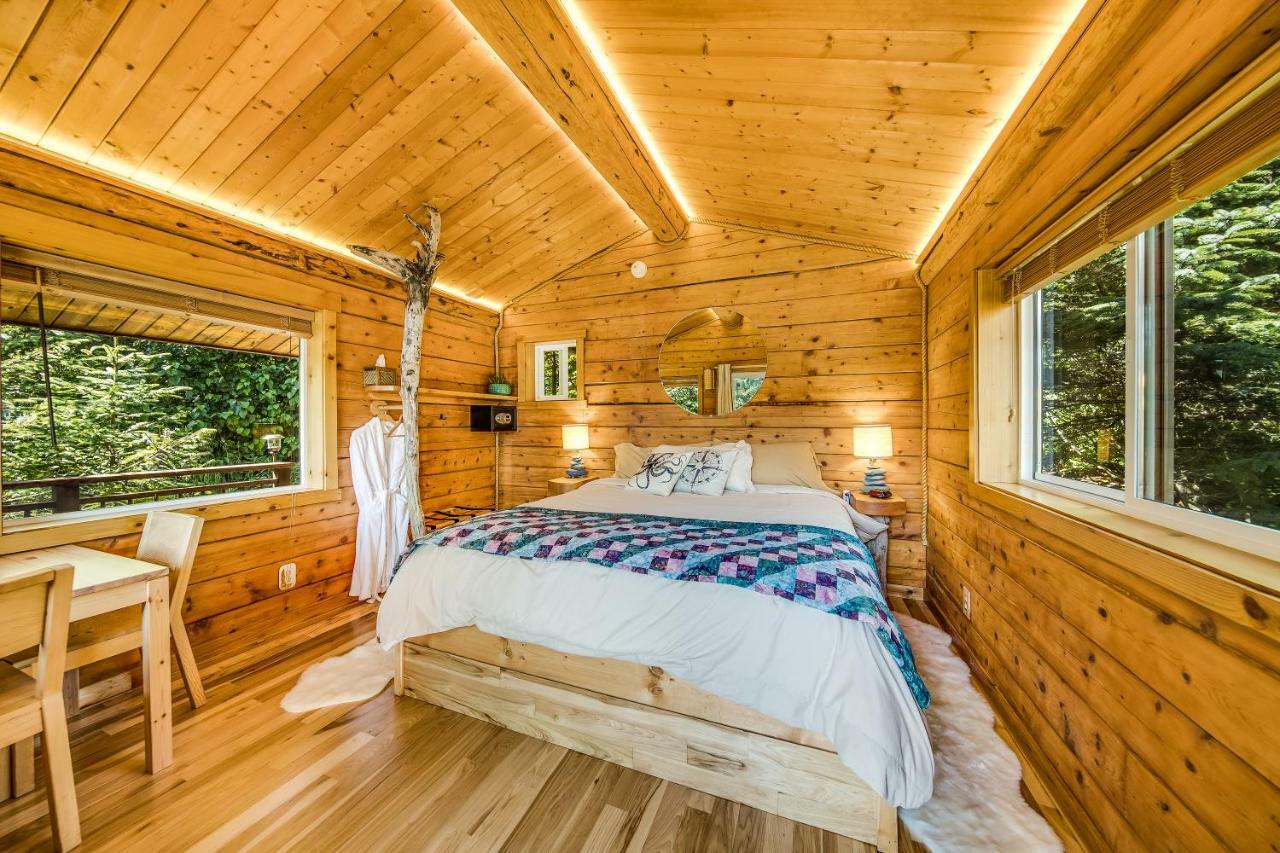 Halibut Cove Stillpoint Lodge - All-Inclusive מראה חיצוני תמונה