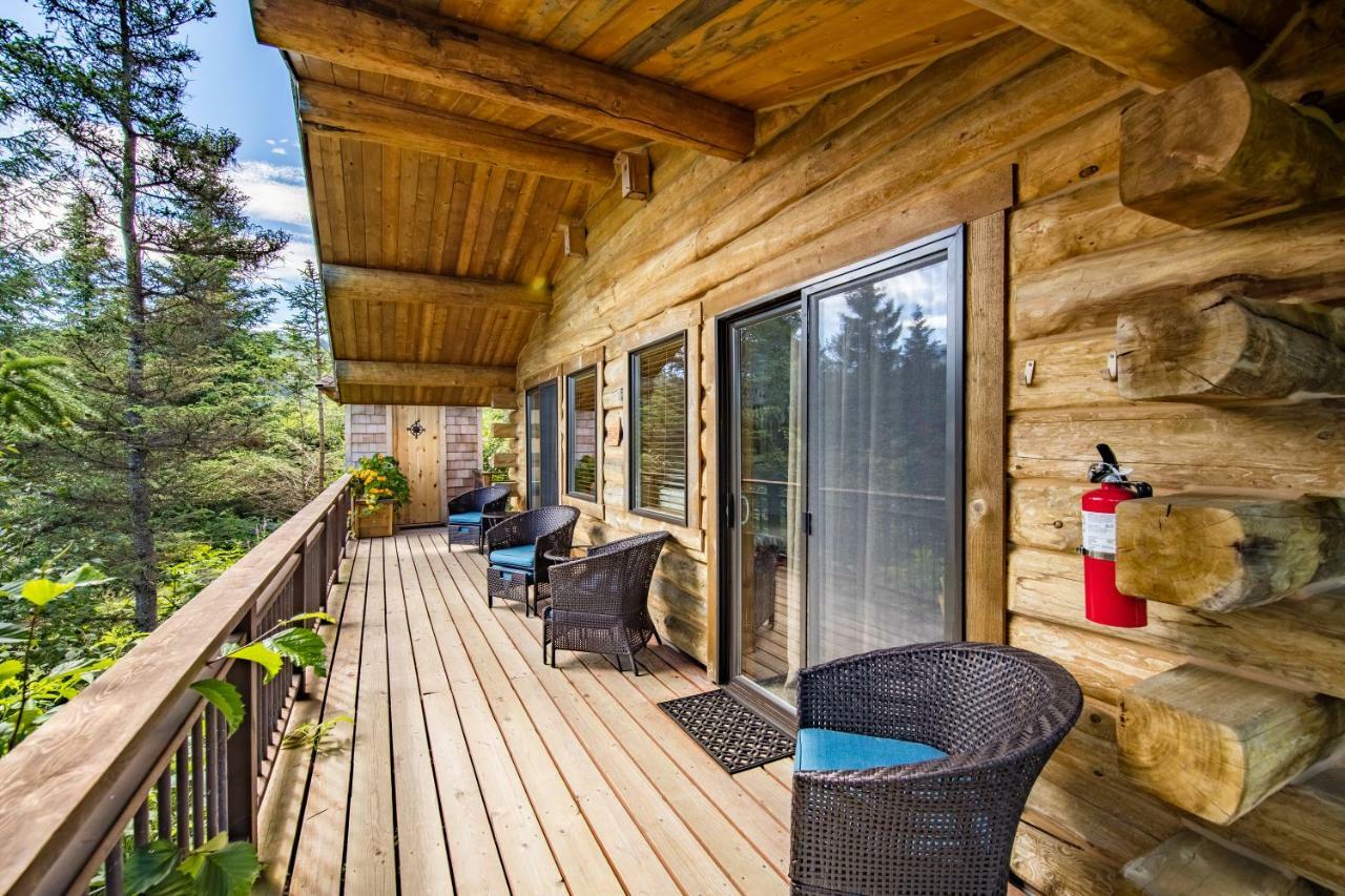 Halibut Cove Stillpoint Lodge - All-Inclusive מראה חיצוני תמונה