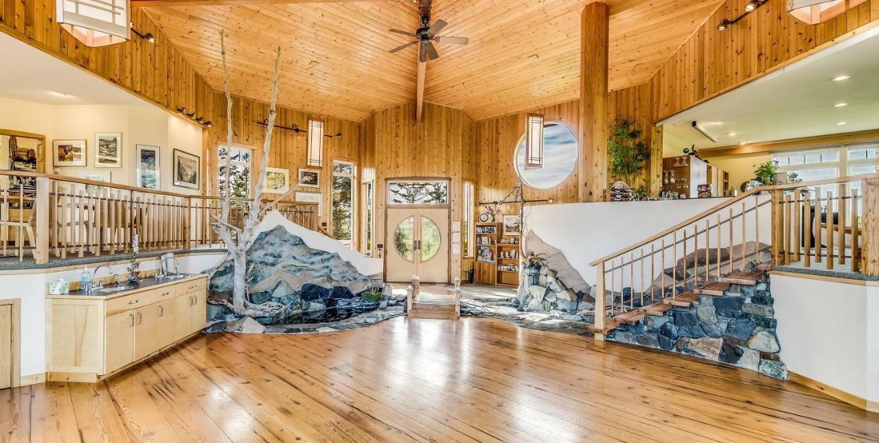 Halibut Cove Stillpoint Lodge - All-Inclusive מראה חיצוני תמונה
