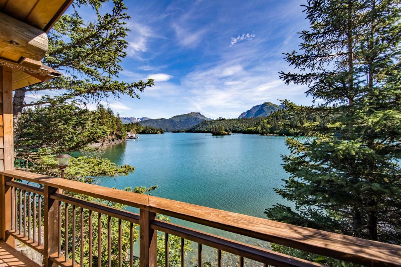 Halibut Cove Stillpoint Lodge - All-Inclusive מראה חיצוני תמונה