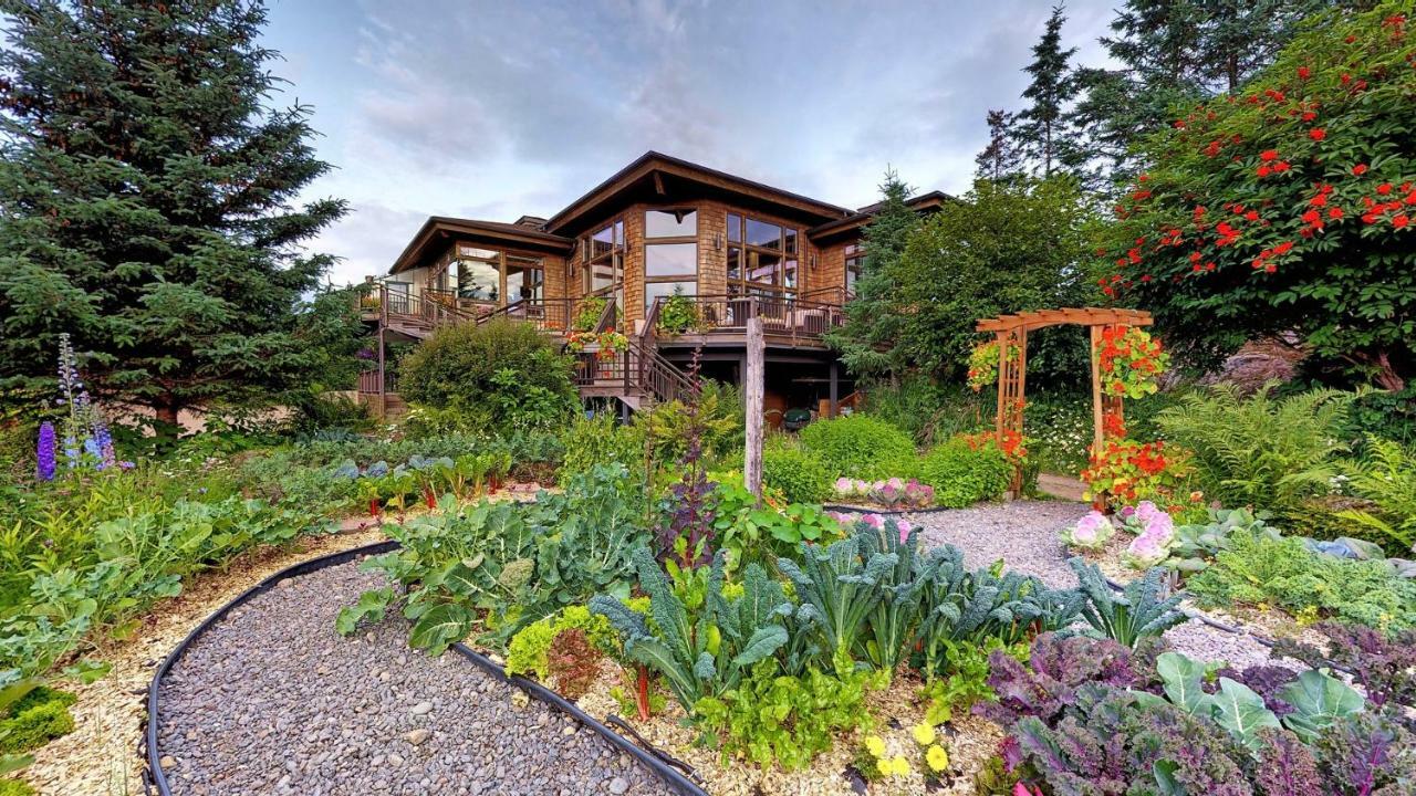 Halibut Cove Stillpoint Lodge - All-Inclusive מראה חיצוני תמונה
