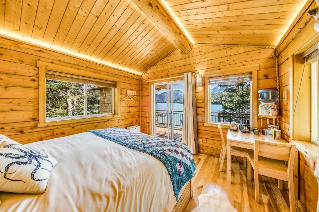 Halibut Cove Stillpoint Lodge - All-Inclusive מראה חיצוני תמונה