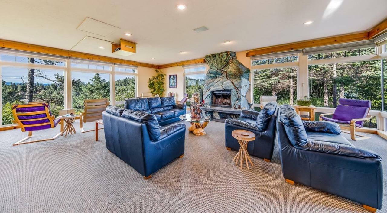 Halibut Cove Stillpoint Lodge - All-Inclusive מראה חיצוני תמונה