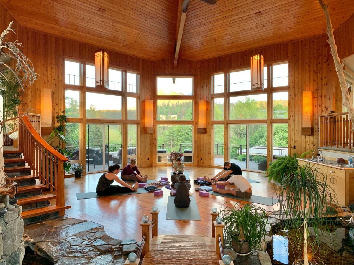 Halibut Cove Stillpoint Lodge - All-Inclusive מראה חיצוני תמונה